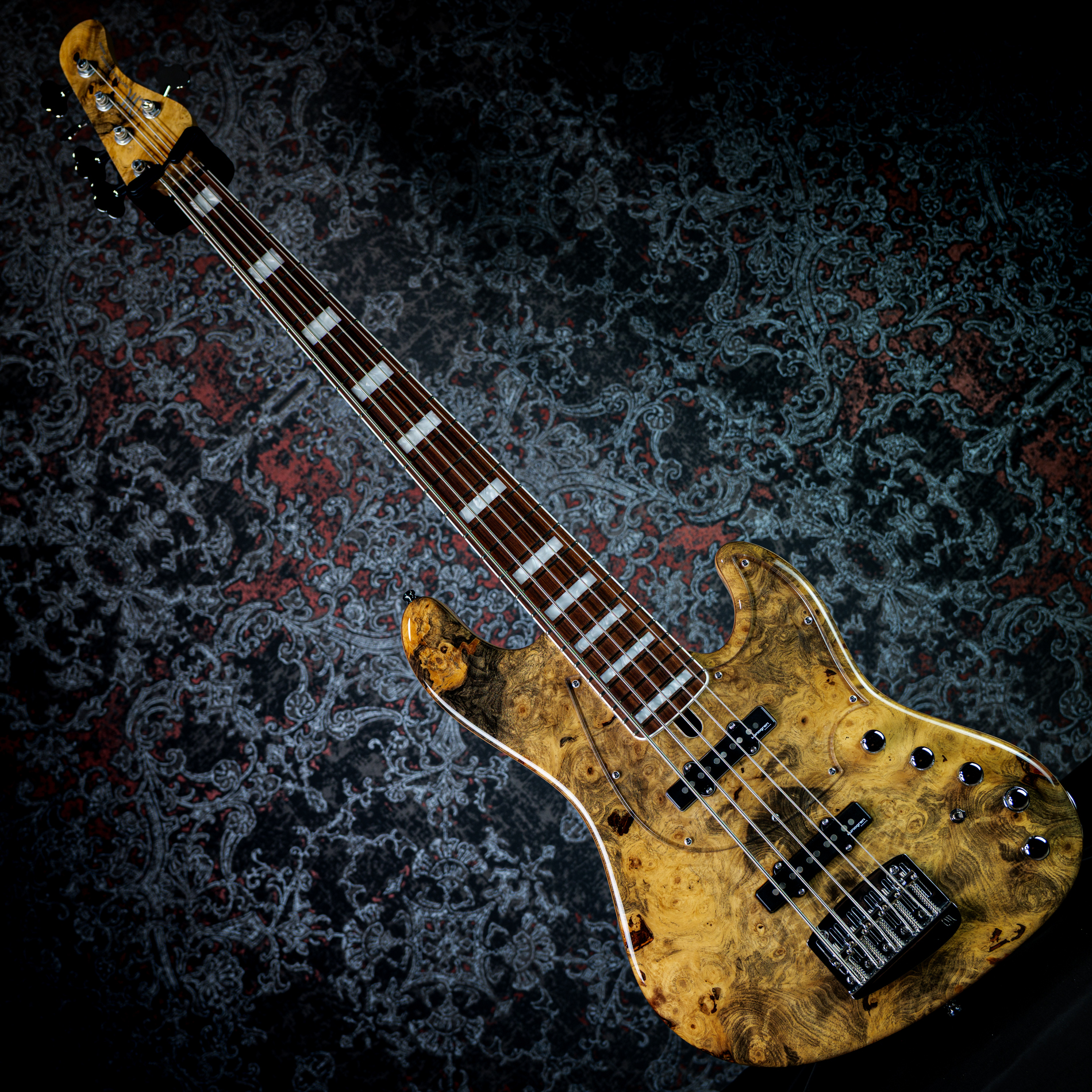 MAYONES Jabba Custom BB 5 Master Grade Trans Natural Gloss