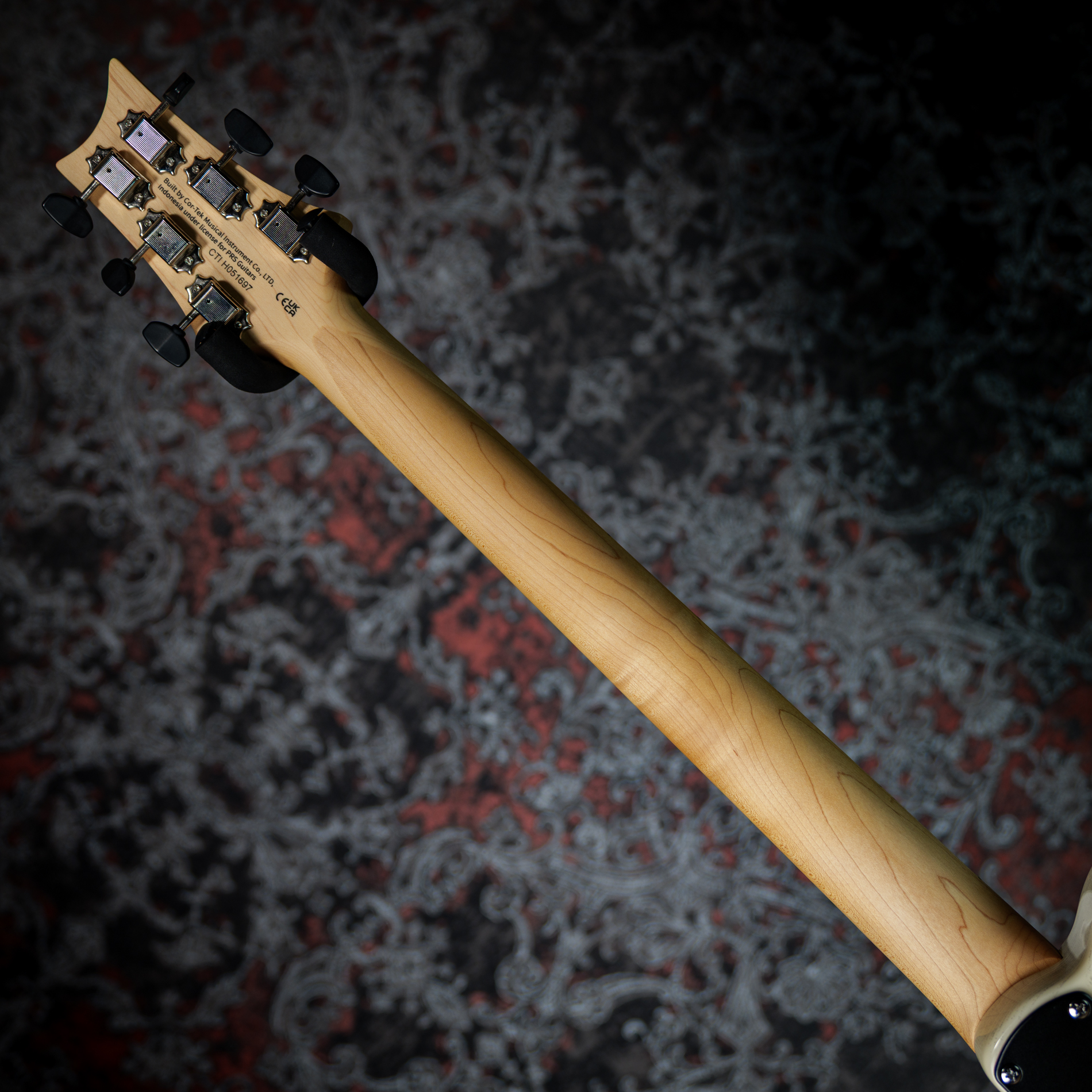 Paul Reed Smith(PRS) 2025 SE NF 53 White Doghair