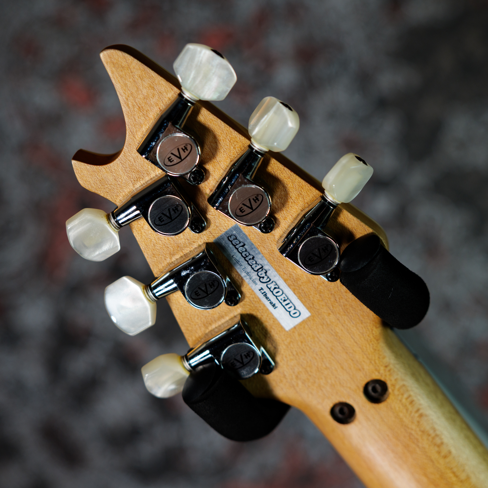 EVH Wolfgang USA Quilted Maple Top / Tobacco Sunburst