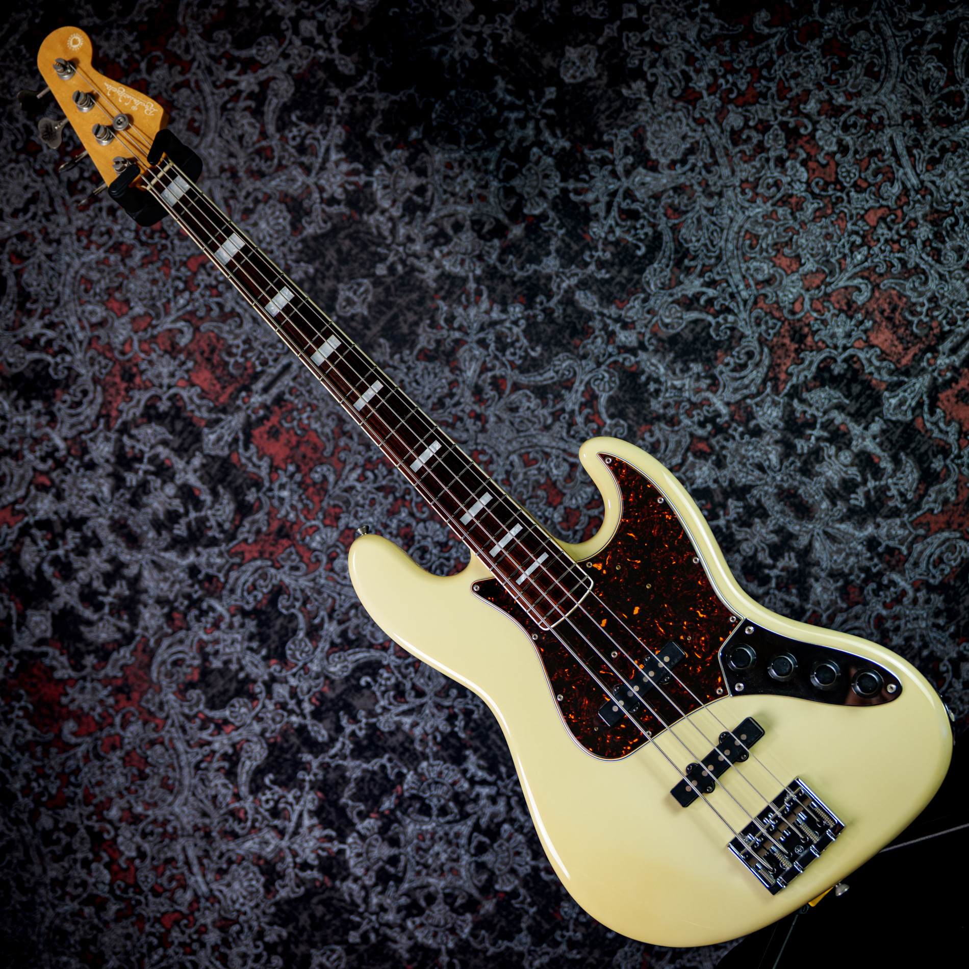 Psychederhythm STANDARD-J Limited Active Pepper White