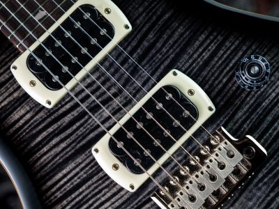 Paul Reed Smith(PRS) 2025 CE24 Charcoal Burst