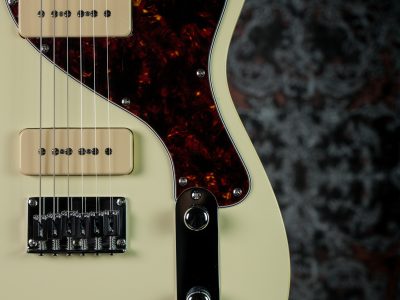 Moon RM-DXII VWH/R CR / Reggae Master Vintage White