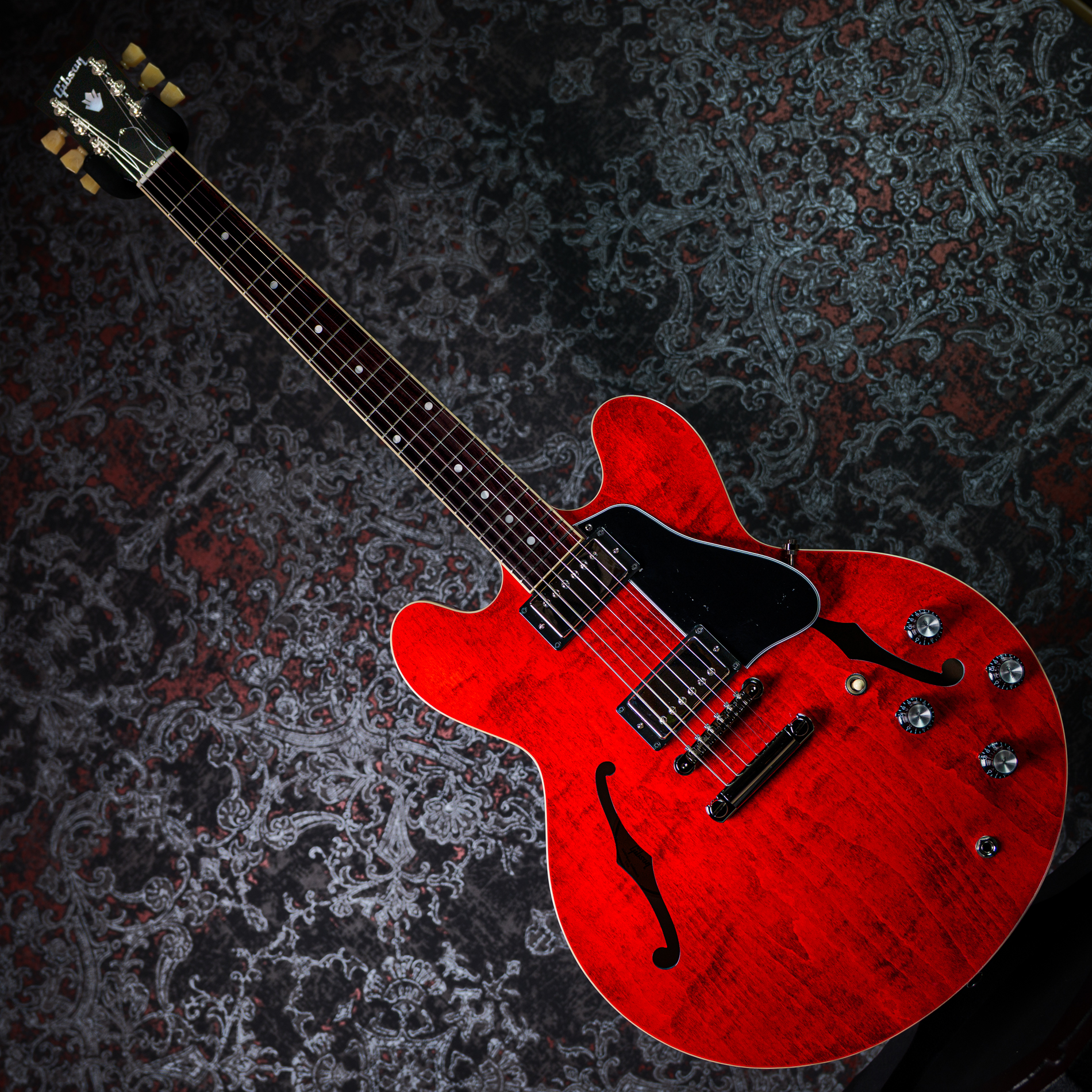 Gibson ES-335 / Sixties Cherry