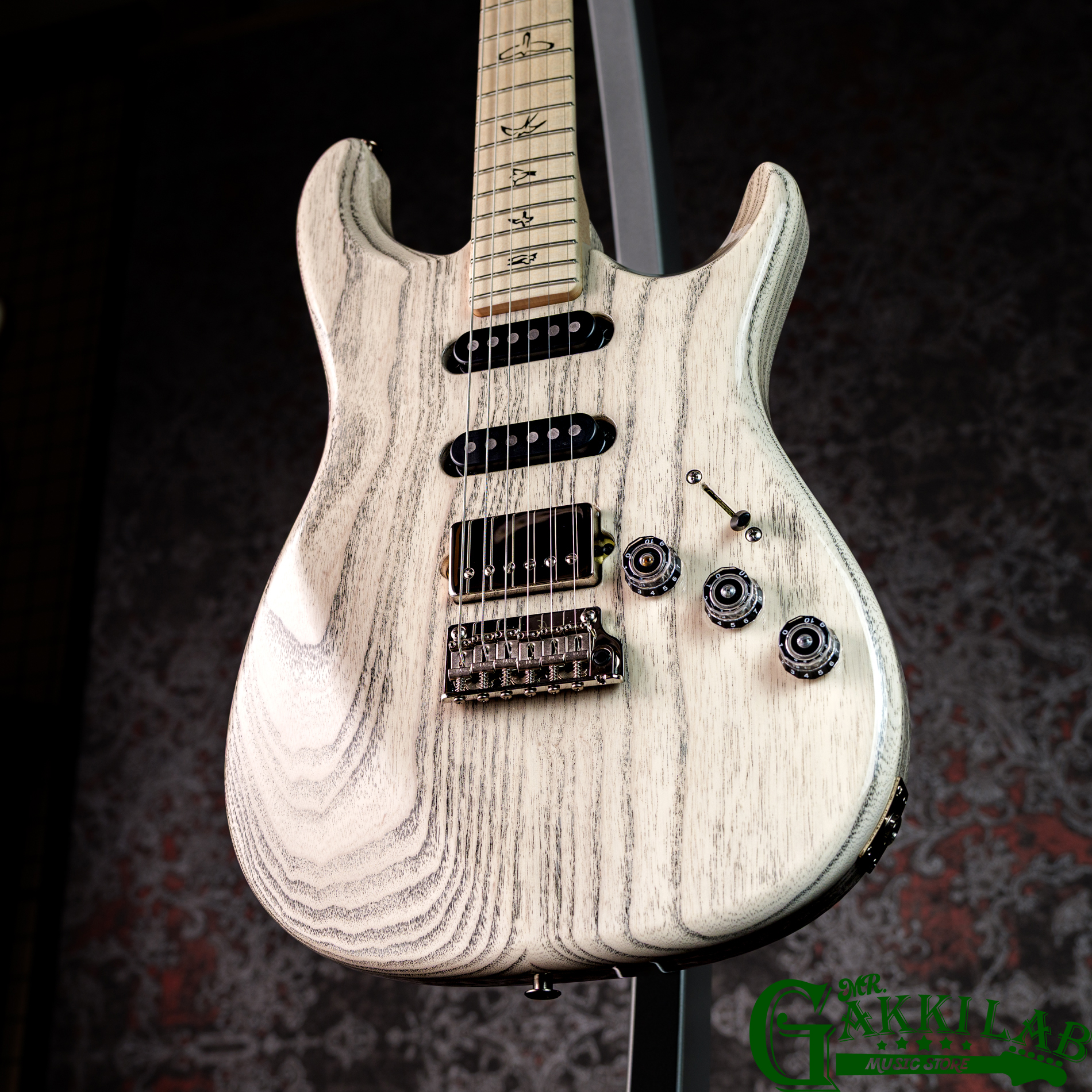 Paul Reed Smith(PRS) Fiore White Doghair