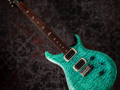 Paul Reed Smith(PRS) SE Custom 24 Quilt Sapphire