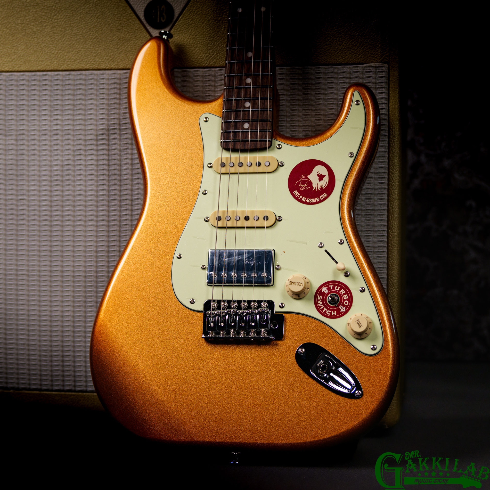Bacchus BST-2 KI-RSM/R-CTM GD (GOLD)