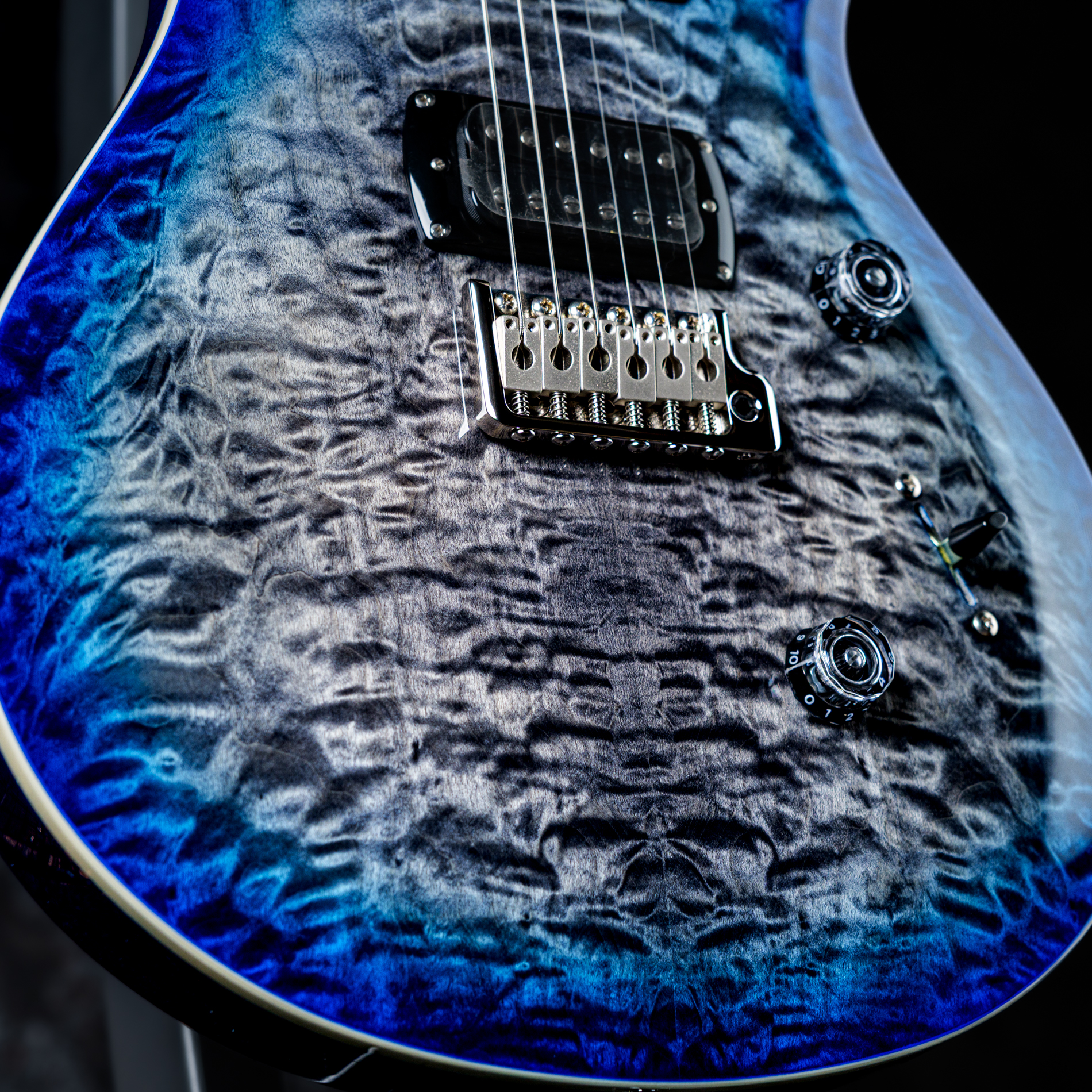 Paul Reed Smith(PRS) SE Custom 24 Quilt Package Charcoal Blue