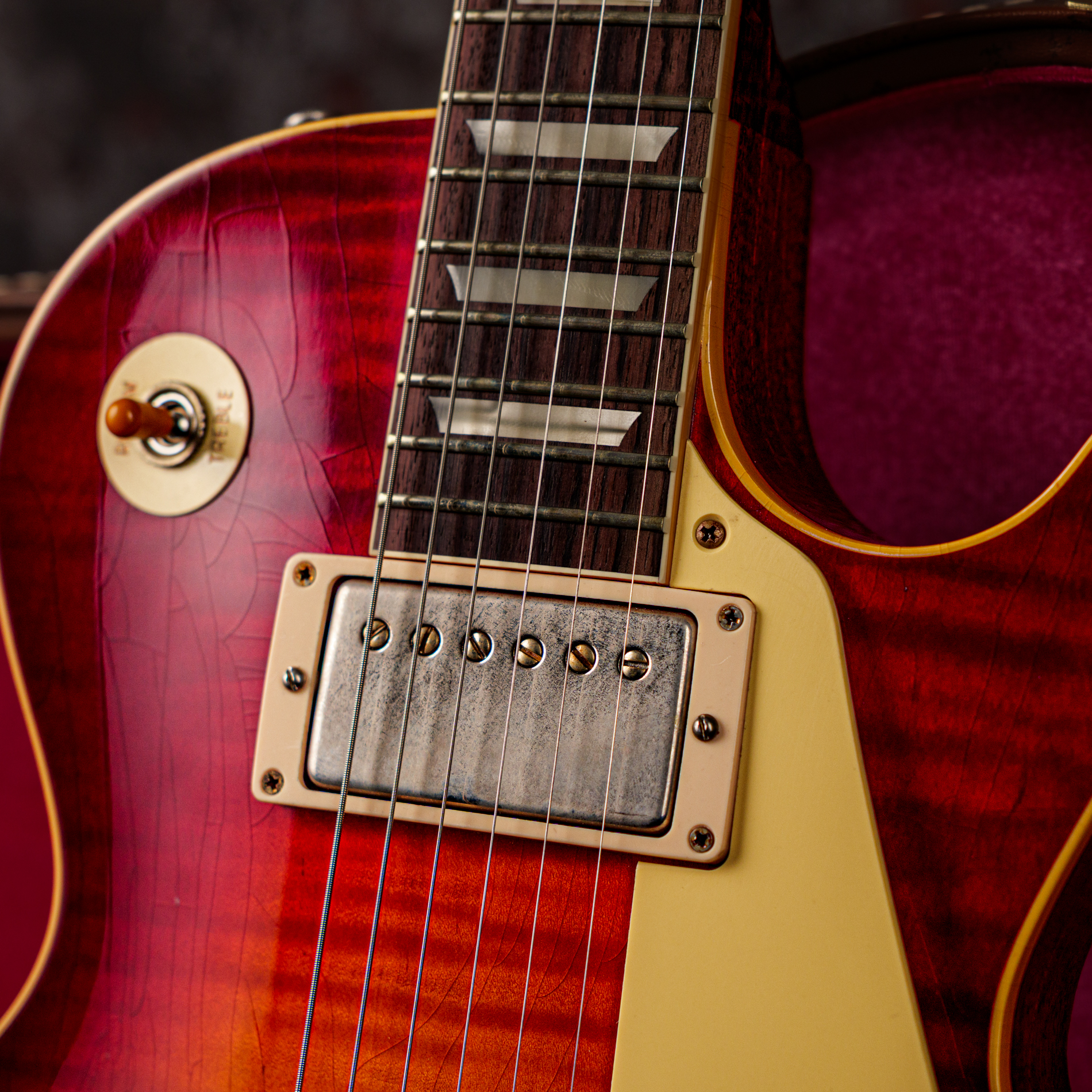 Gibson Custom Shop Murphy Lab 1959 Les Paul Standard Factory Burst Ultra Light Aged
