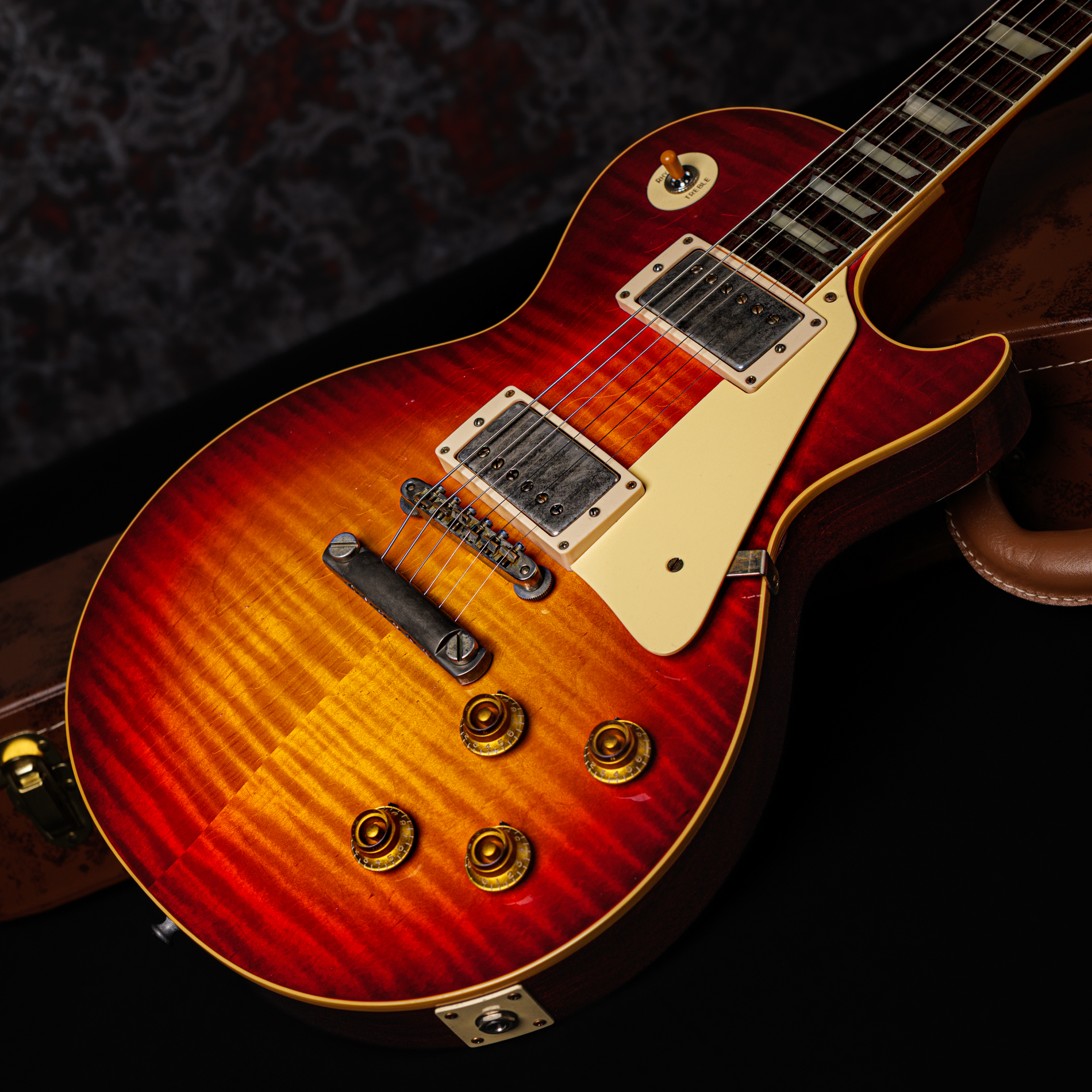 Gibson Custom Shop Murphy Lab 1959 Les Paul Standard Factory Burst Ultra Light Aged