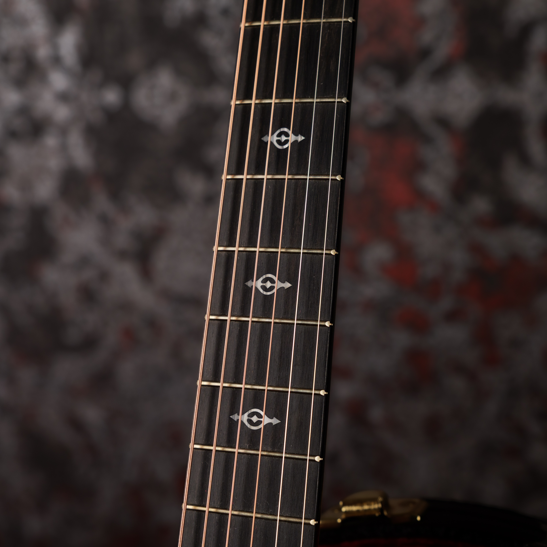 Taylor 214ce-K DLX