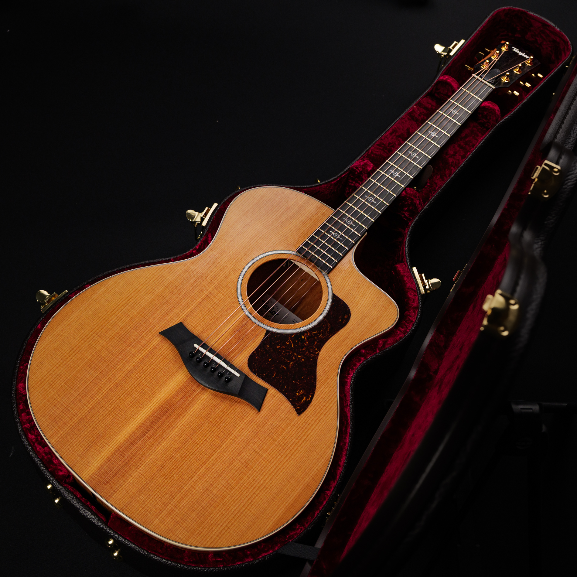Taylor 214ce-K DLX